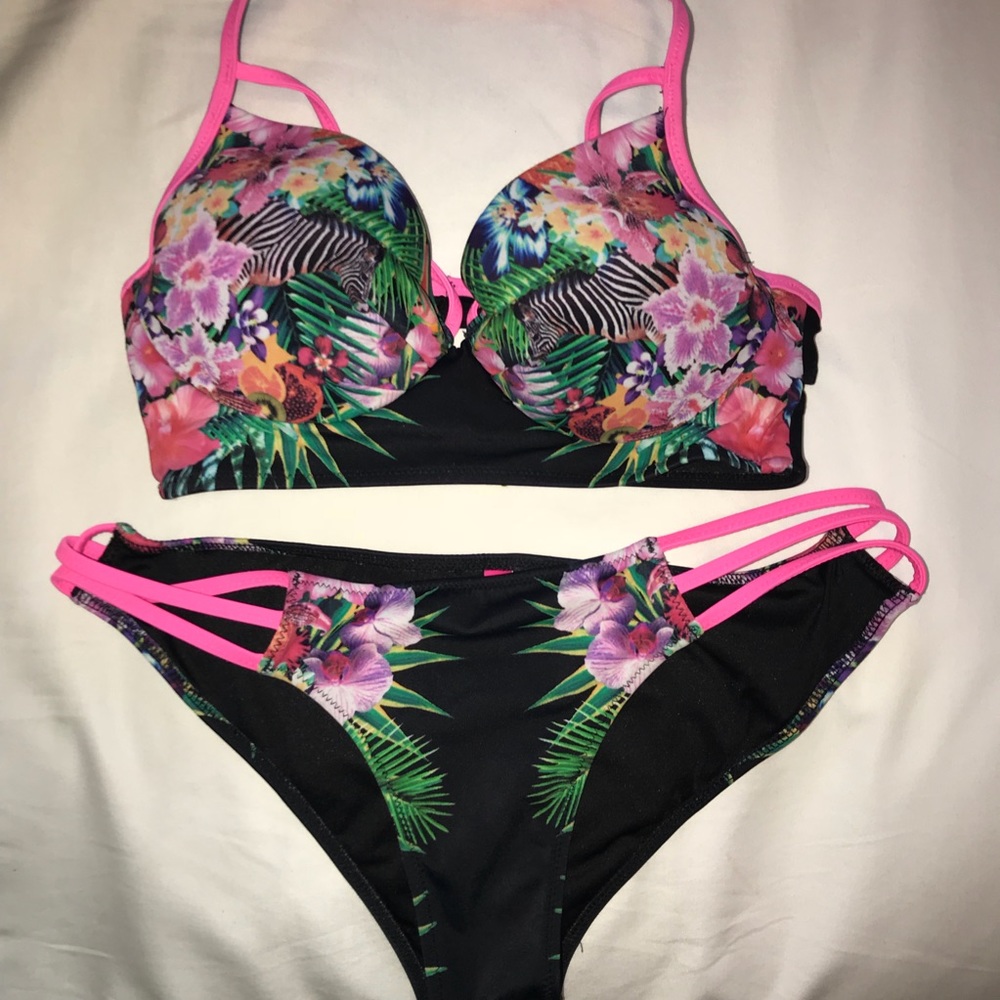 Push Up swimsuit